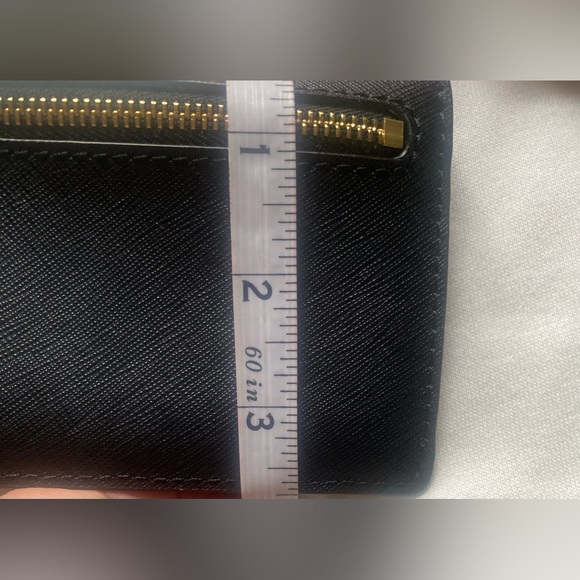Michael Kors Black Wallet - Picture 7 of 7